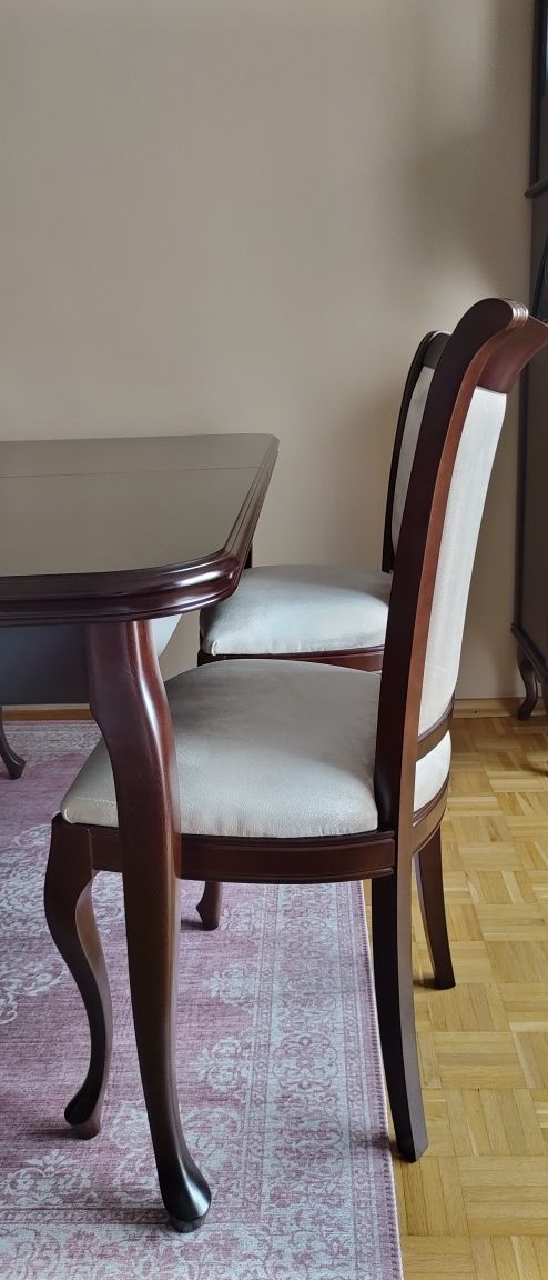 Stół Wersal z czterema krzesłami firmy Taranko, naturalne drewno
