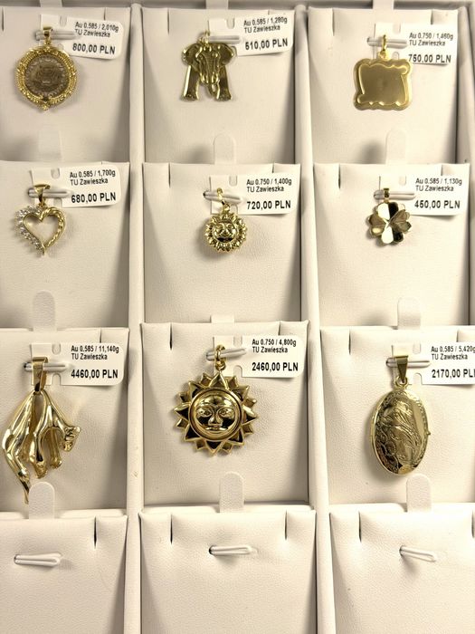 Złota zawieszka z turkusem