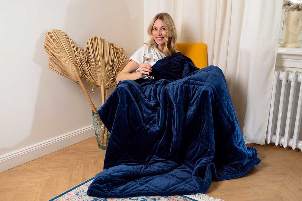 Велика обтяжуюча заспокійлива ковдра синя/сіра 152х203 см