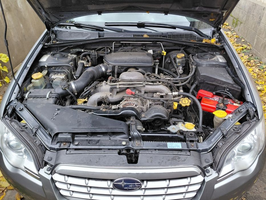 Продам Субару аутбек