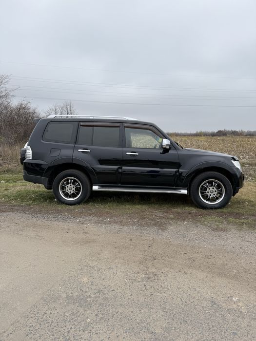 Митсубиси педжеро