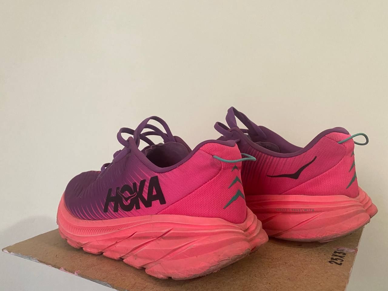 Бігові кросівки Hoka Rincon 3 27 см