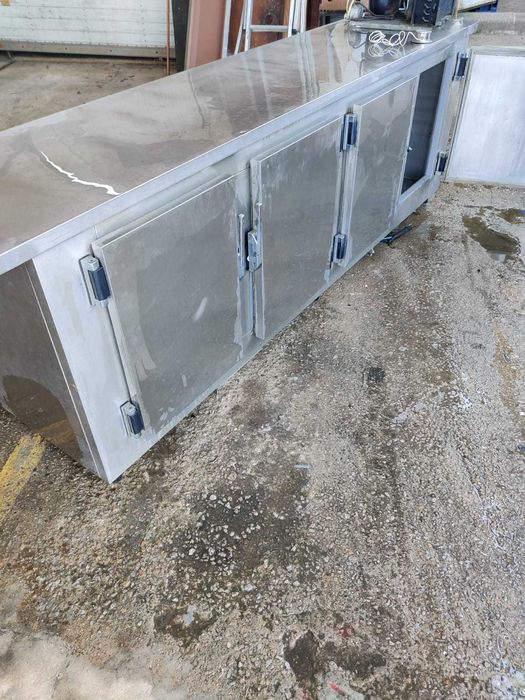 Vendo balcão frigorifico em Inox de 4 portas