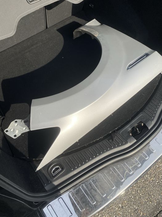 Guarda Lamas Direito Ford Mondeo