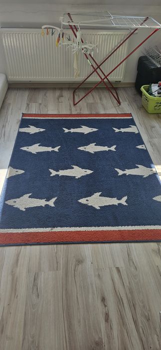Dywan do pokoju dziecięcego granat z rybami