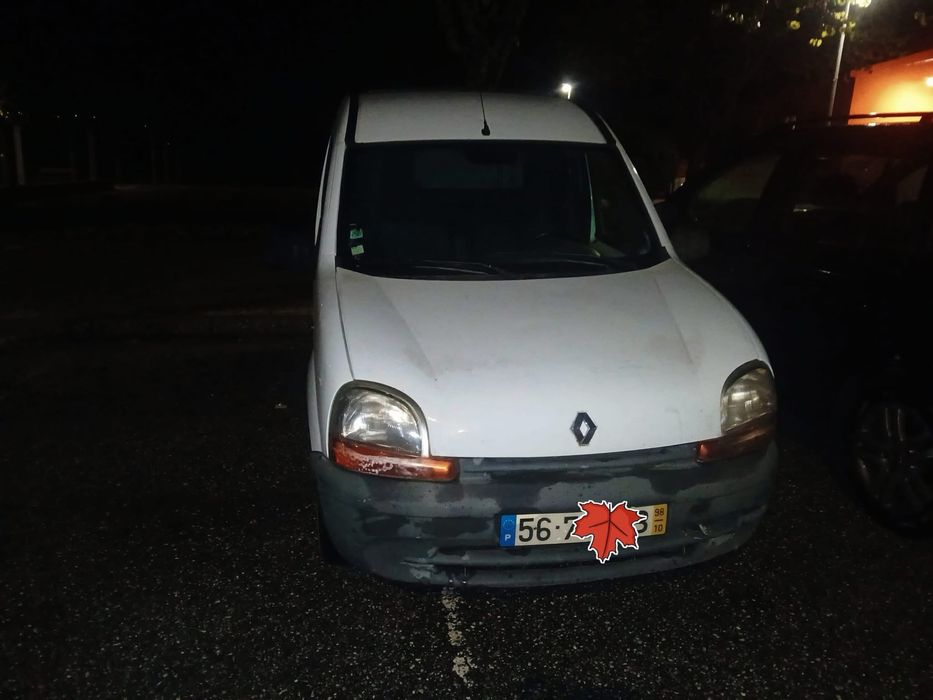 Carrinha kangoo 1.9D com alguns afazeres