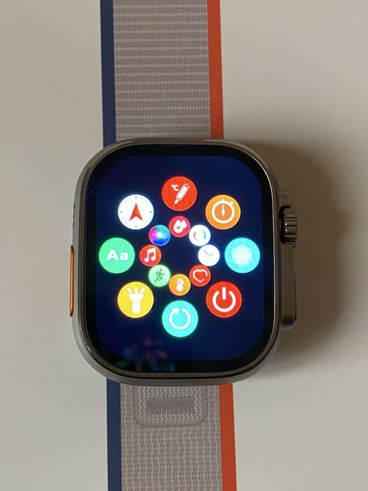 Apple Watch Ultra 2 49mm Titanium Silver