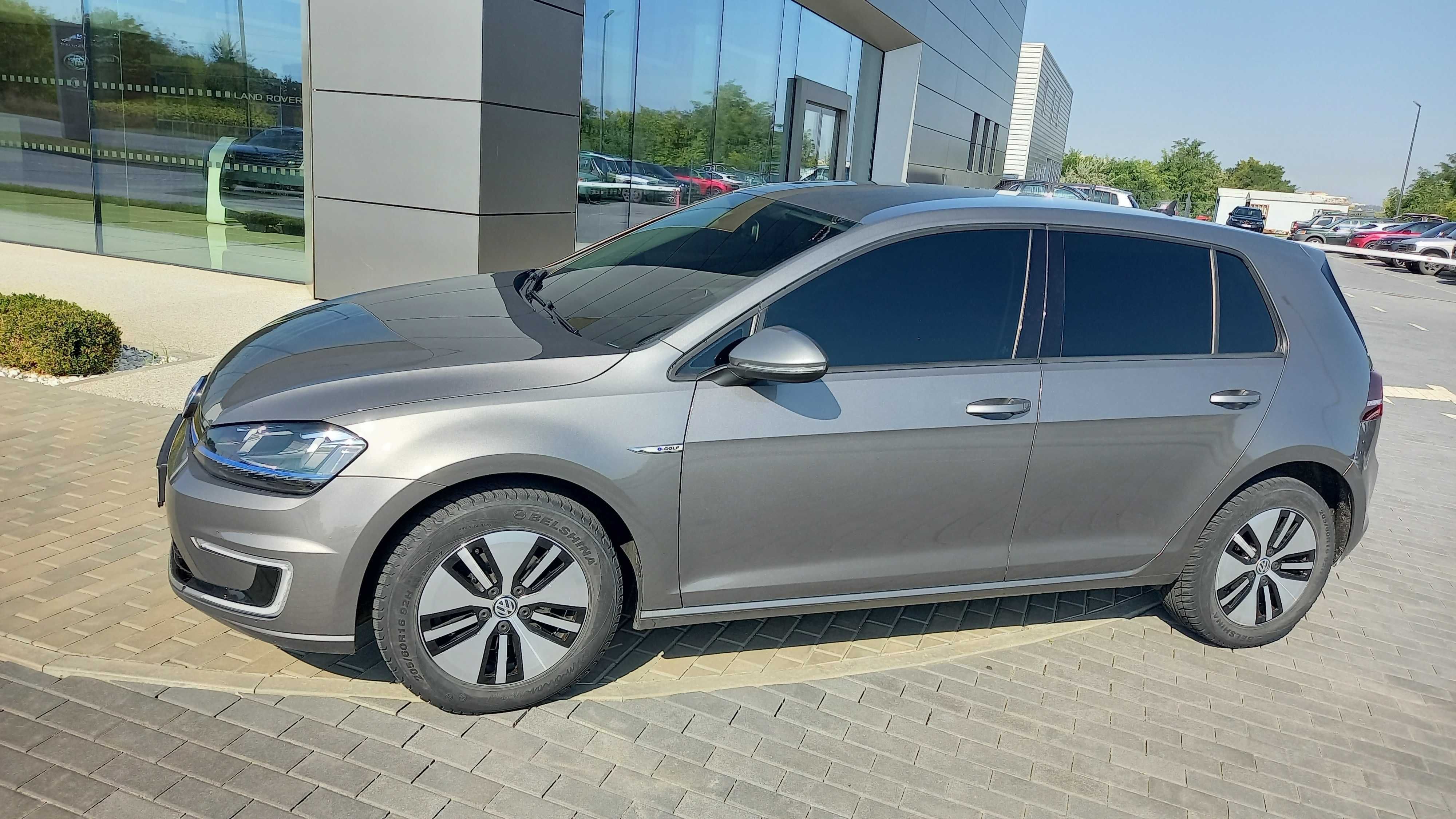 Volkswagen e-Golf 2015