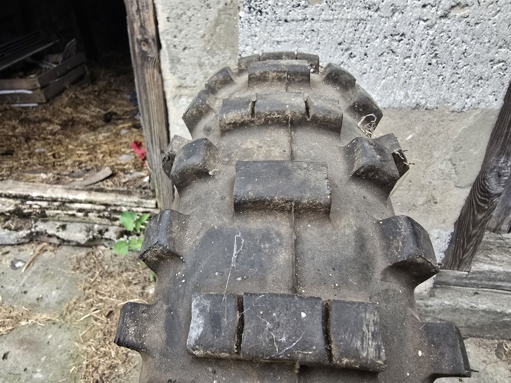 Opona koło obręcz do motocykla motora crossa enduro 140/80 18 cali