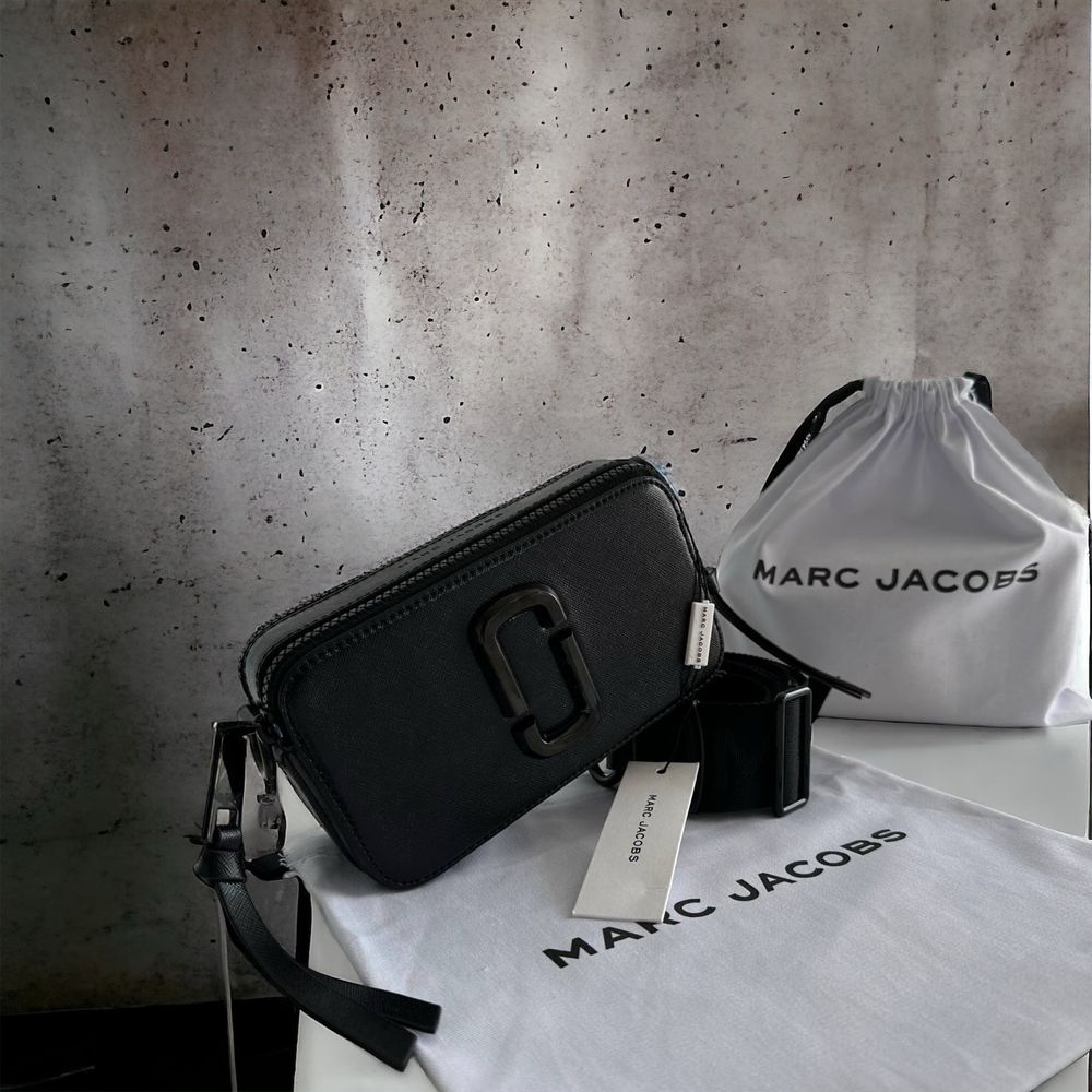 Marc Jacobs Snapshot черная