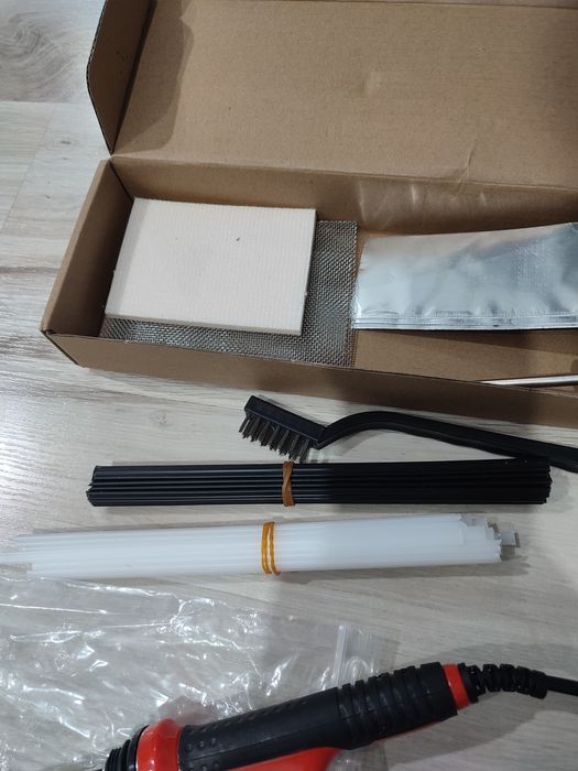 Spawarka do plastiku żelazko lutownica w zestawie spoiwa siatki śrubok