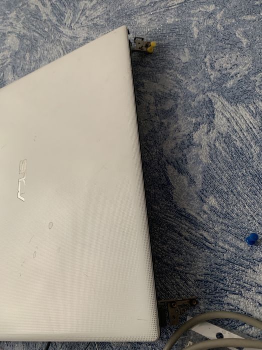 Крышка рамка матрицы ноутбука ASUS X401A/X501A есть мать не рабочая