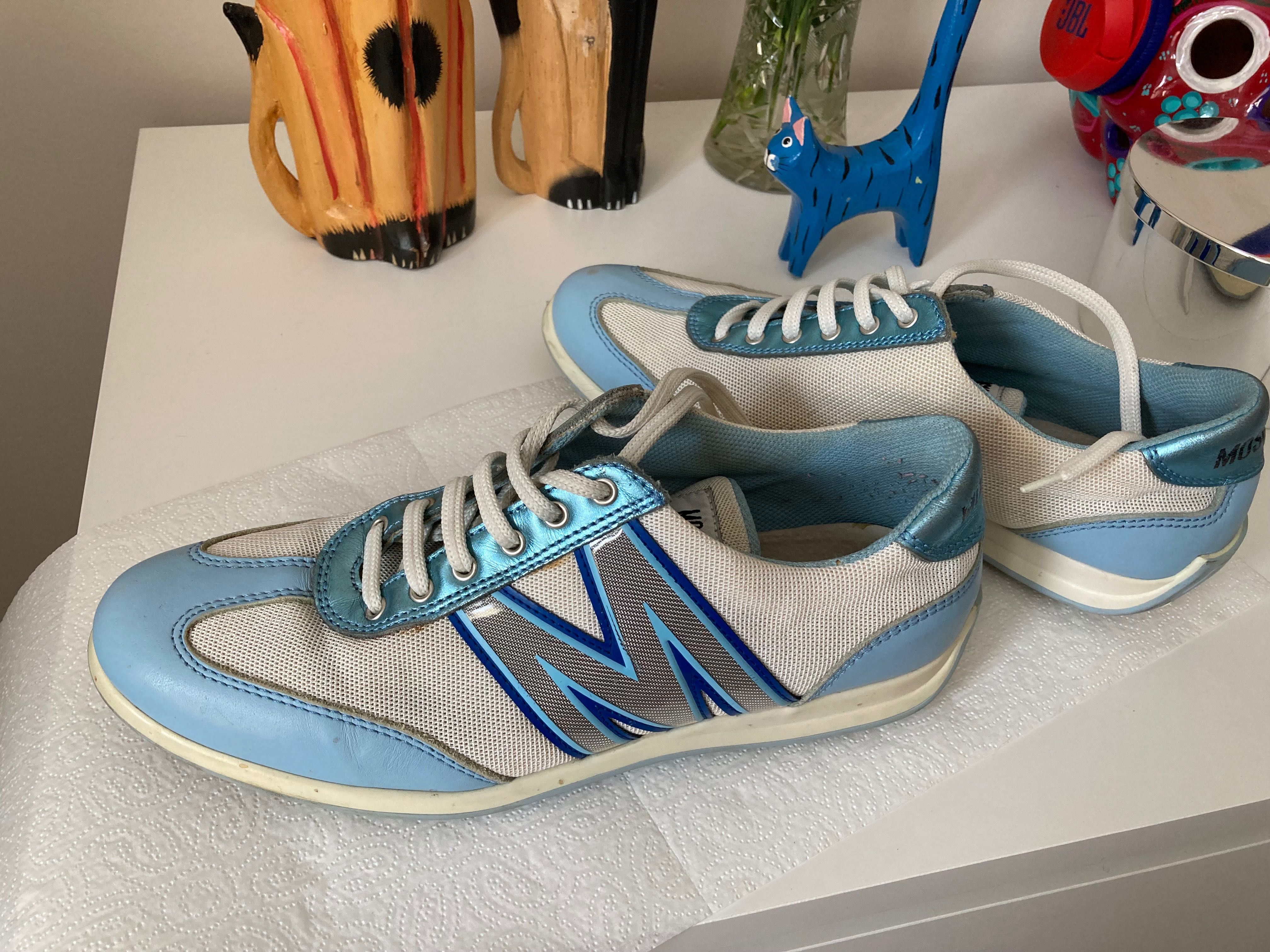 Moschino sport 38 Spain buty