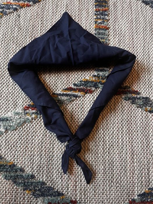 Granatowa chusta ZHP