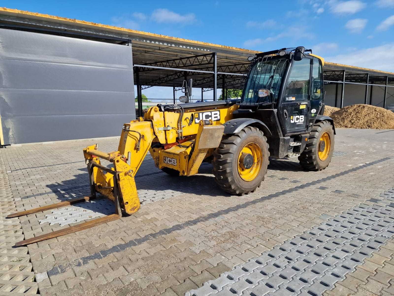 Ładowarka teleskopowa JCB + widły udt ważne 11/2024 sway. jak manitou