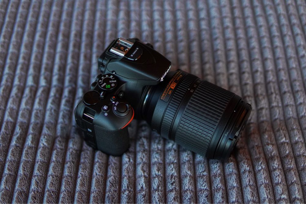 Nikon D5600 + 18-140mm VR | Проф. комплект | 3424 спрацювання