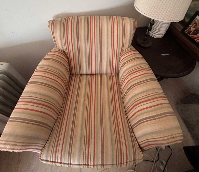 Sofá 2 Lugares + 1 Poltronas