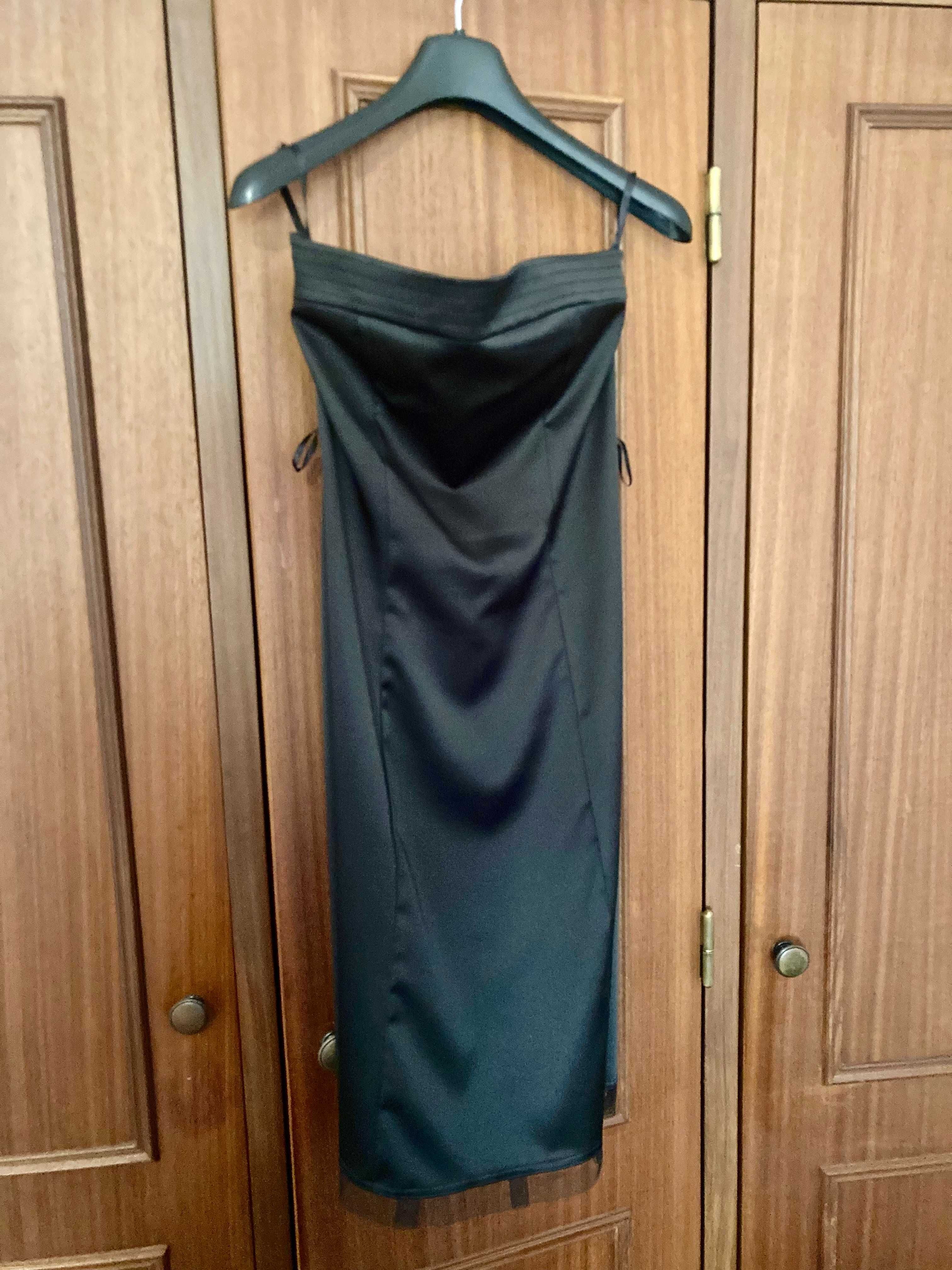 Vestido de cetim de cerimónia K-KOU (tamanho S)