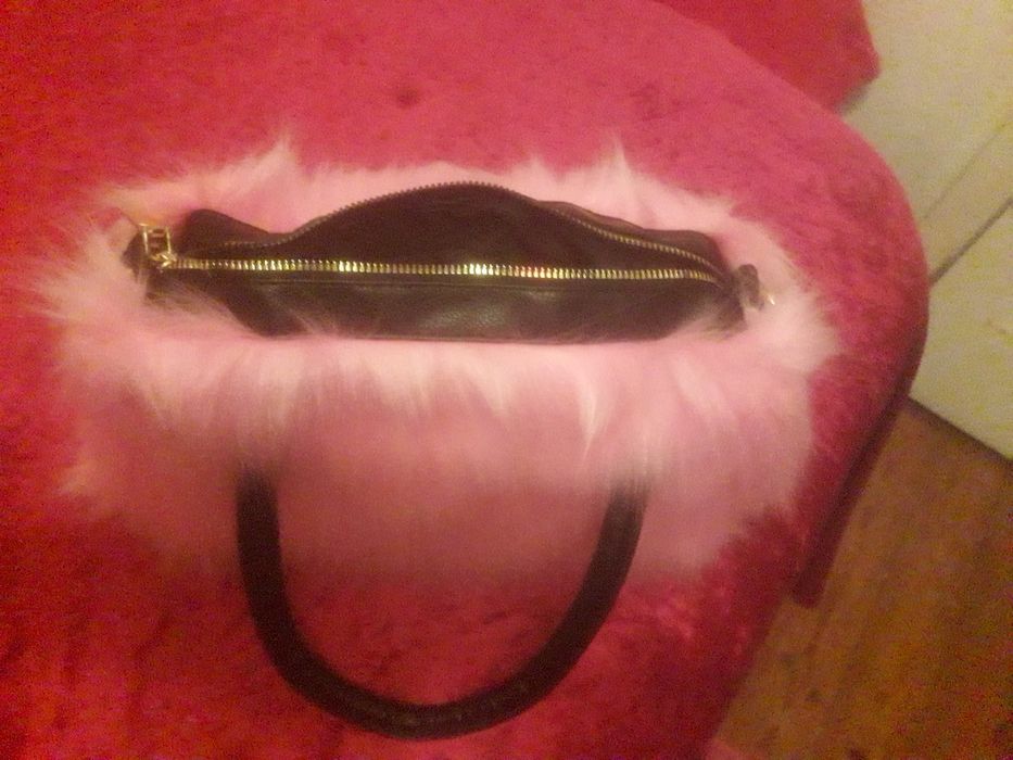 Vende se Mala Pêlo  rosa