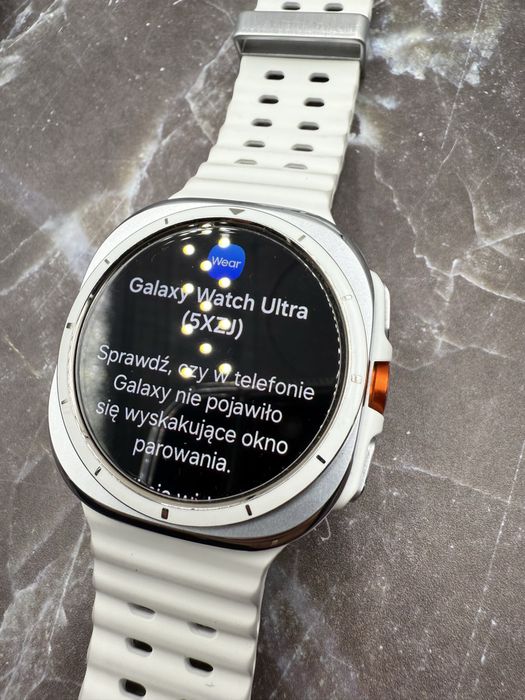 Prawie nowy smartwatch Samsung Galaxy Watch Ultra, LTE, biały