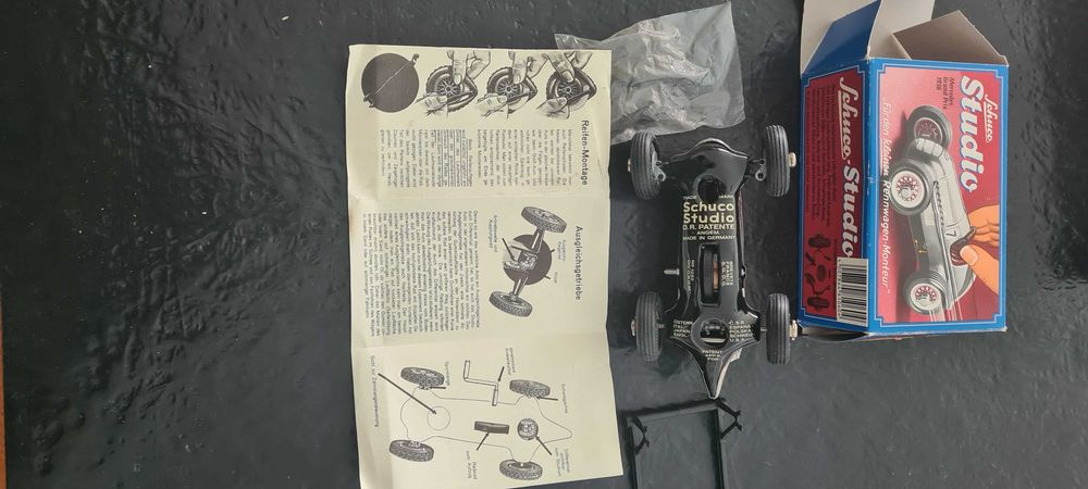 Brinquedo antigo Schuco Wind Car - Germany