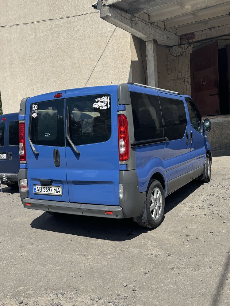 Продам Renault Trafic 2009