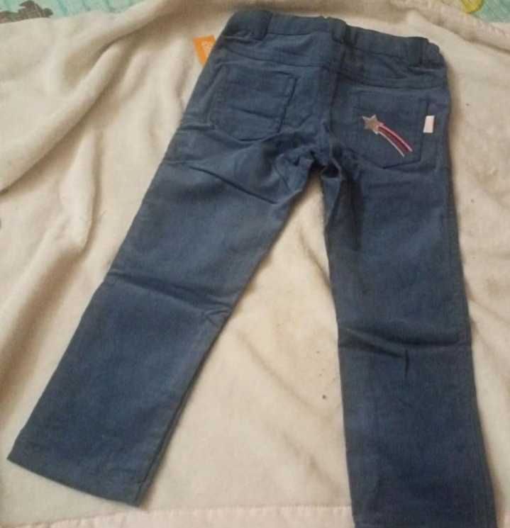 Нові джинси на дівчинку 98 розмір
