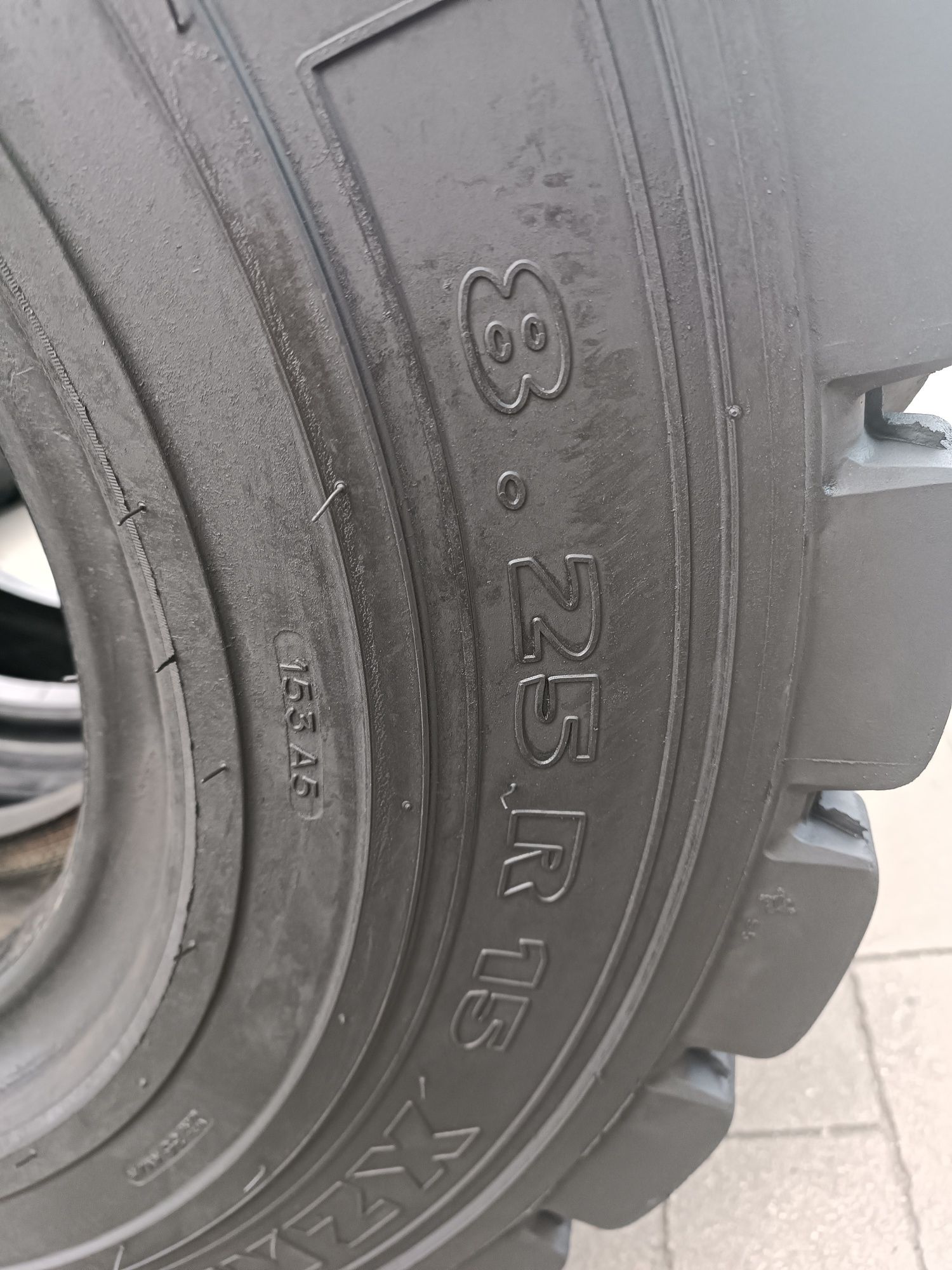 8.25R15 Michelin Stabil'X XZM