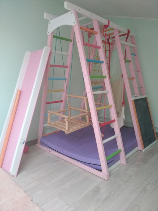 Дитячий майданчик