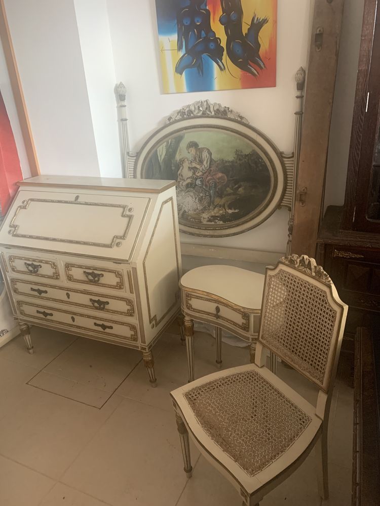 Mobilia quarto solteiro antigo