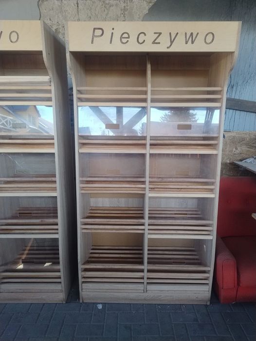 Regał na pieczywo
