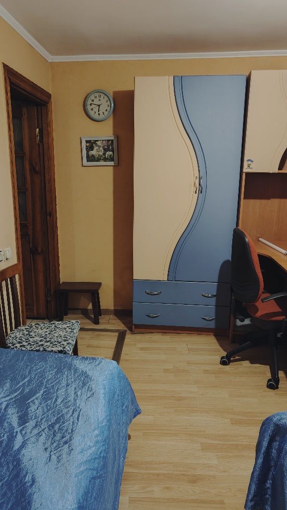 Сдам для парня без комунальних послуг!
