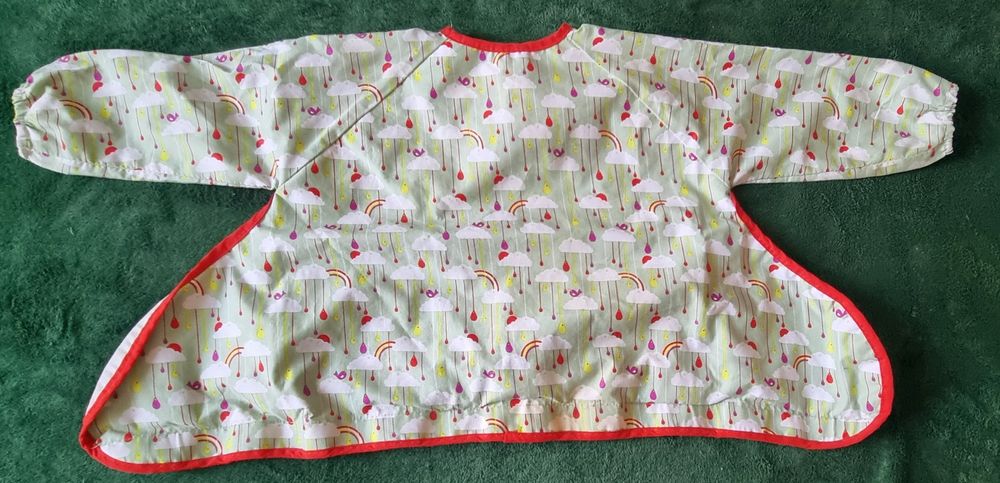 Śliniak fartuszkowy