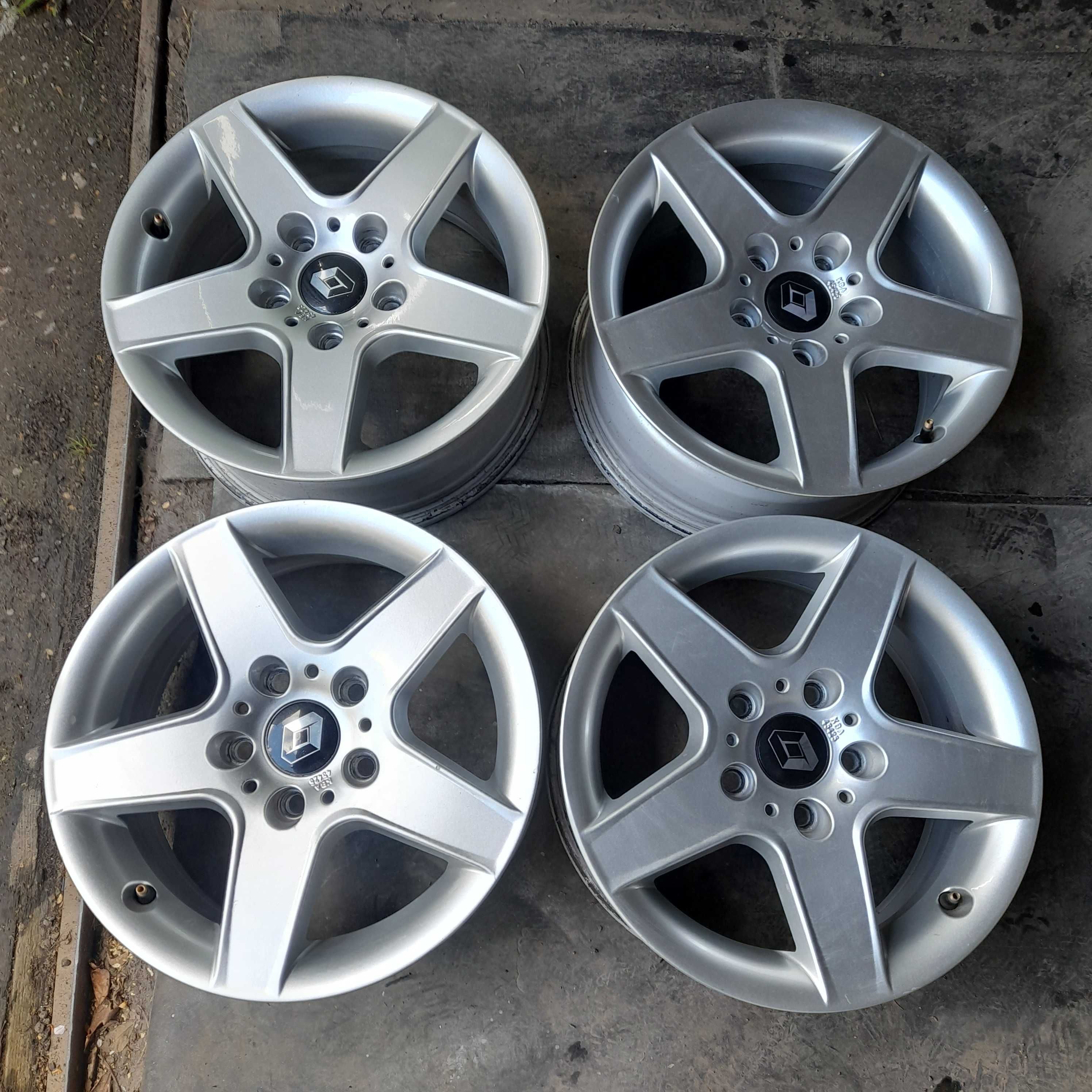 R16 5 118 Opel Vivaro Renault Trafic Nissan Primasta Citroen Jumper