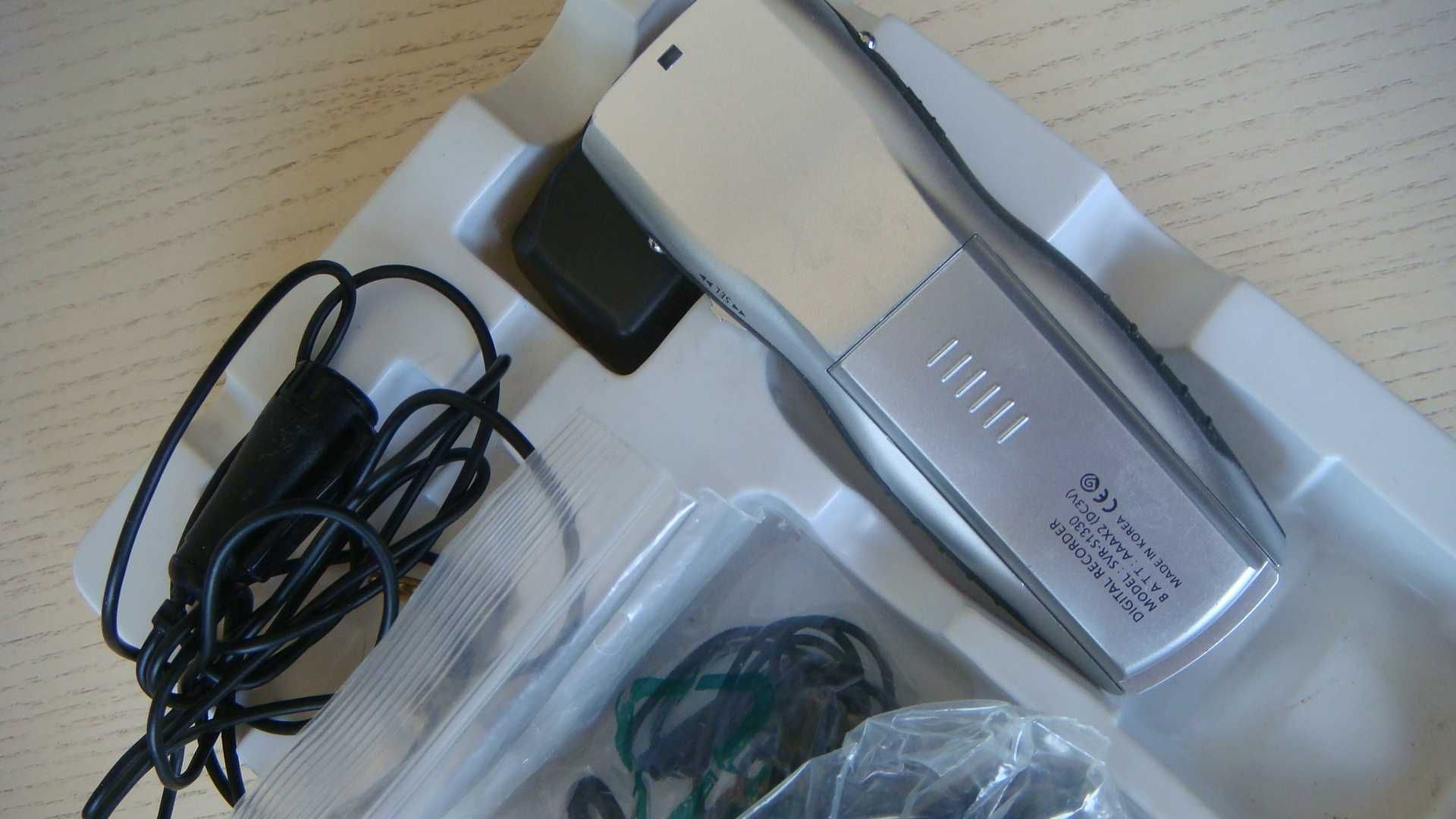 SVR-S1330 Samsung,Диктофон