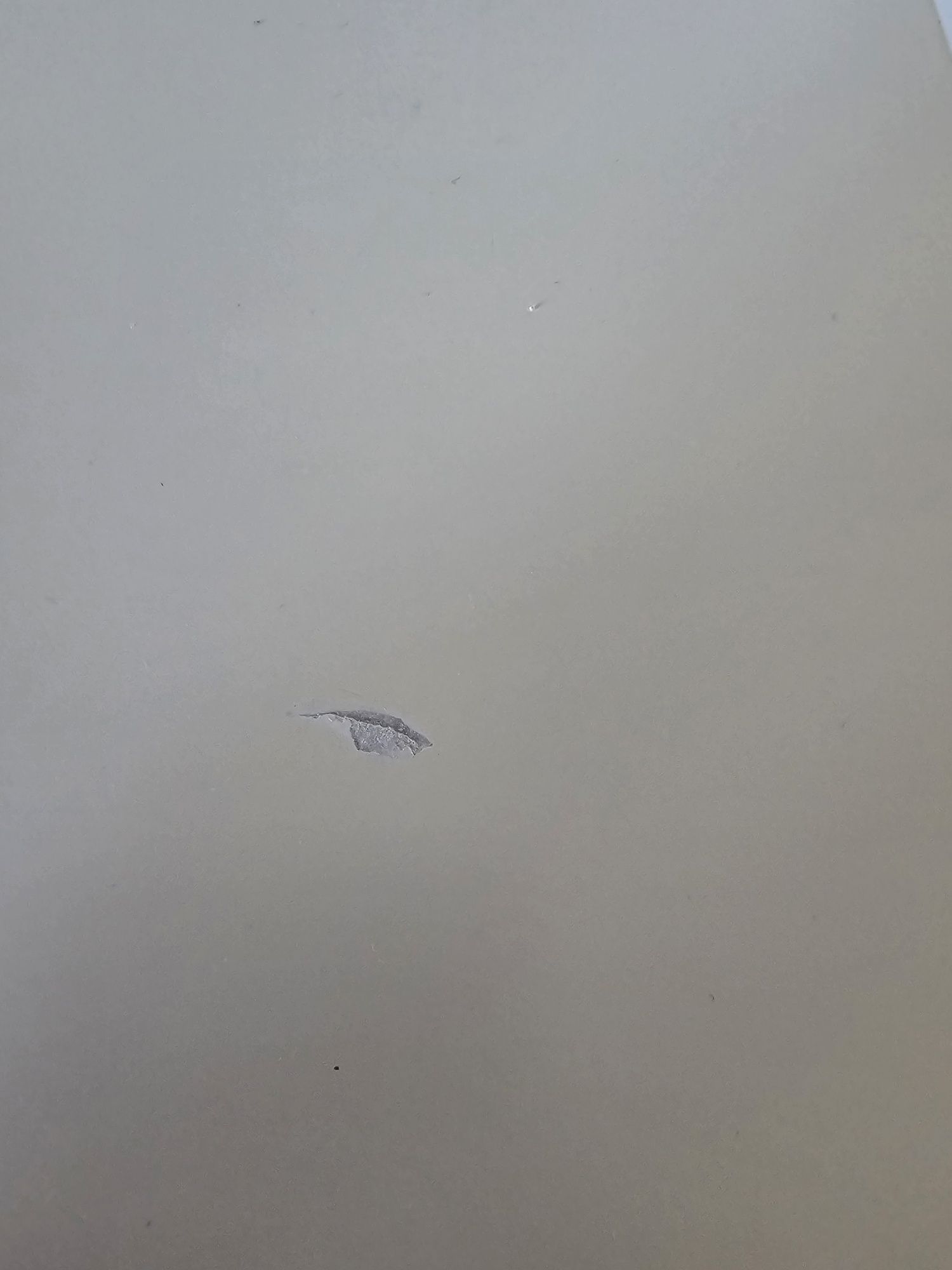 Biurko białe Ikea Malm z wysuwanym panelem