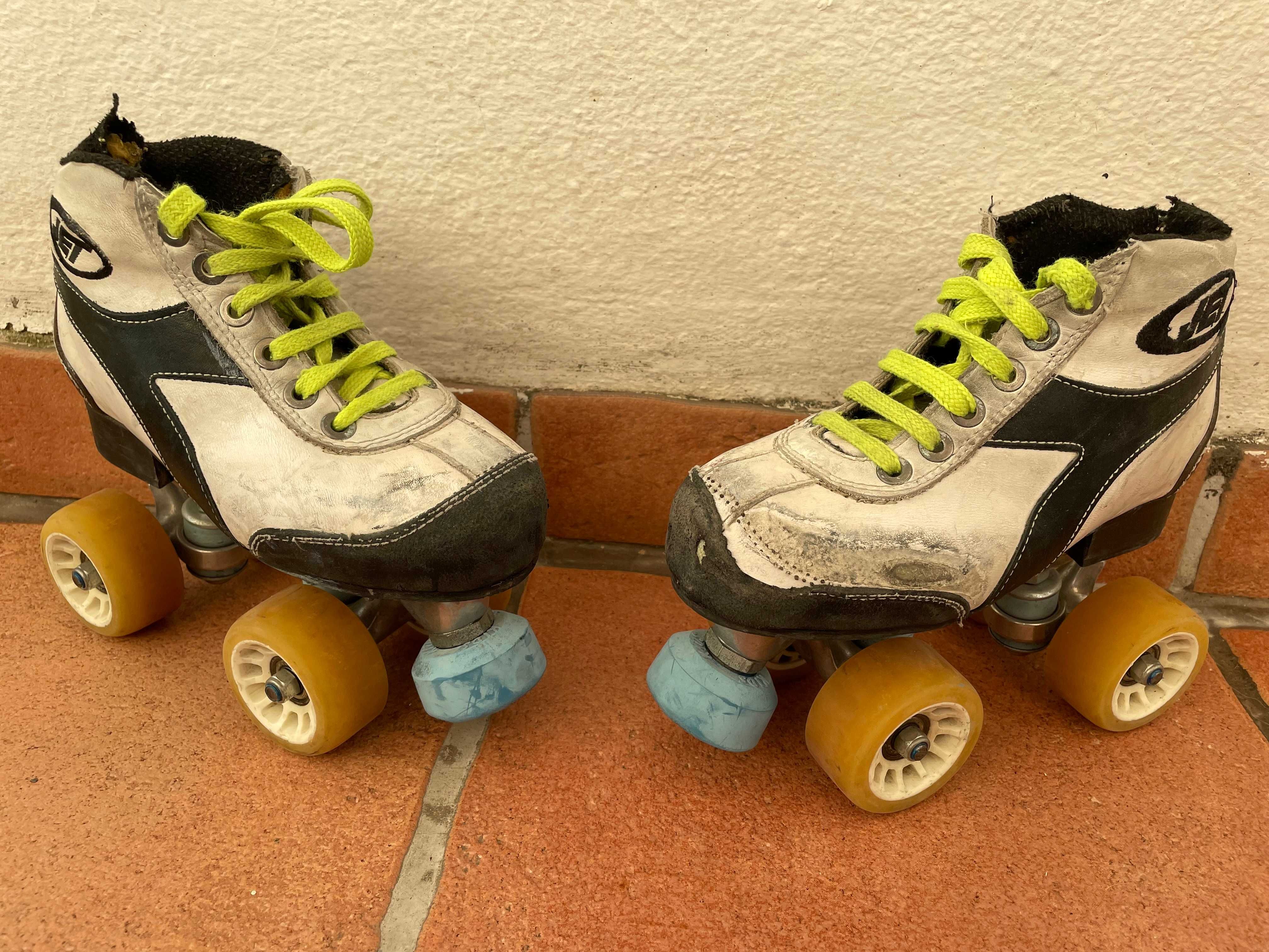 Patins de Hóquei (tamanho 33 - 7, 8, 9 anos)