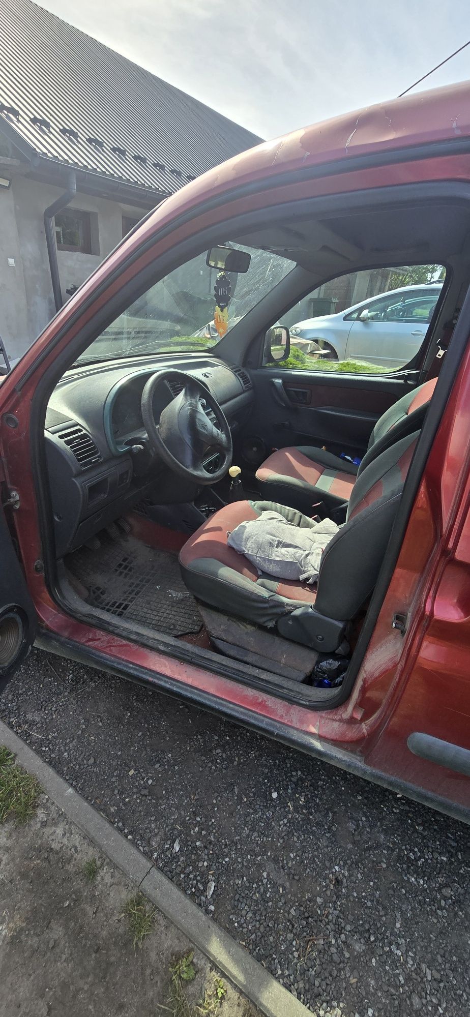 Citroen berlingo 1.4 benzyna