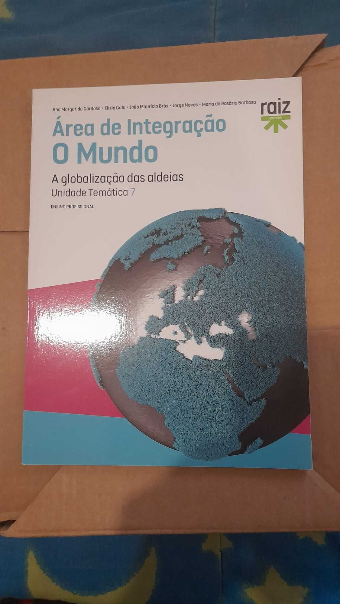 Área de Integração 7 - O Mundo - Ensino Profissional (Raiz Editora)