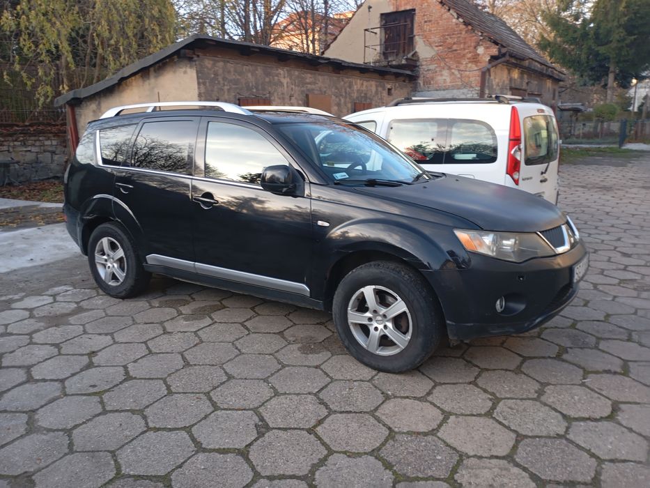 Mitsubishi Outlander II 2009 r 2,2 diesel