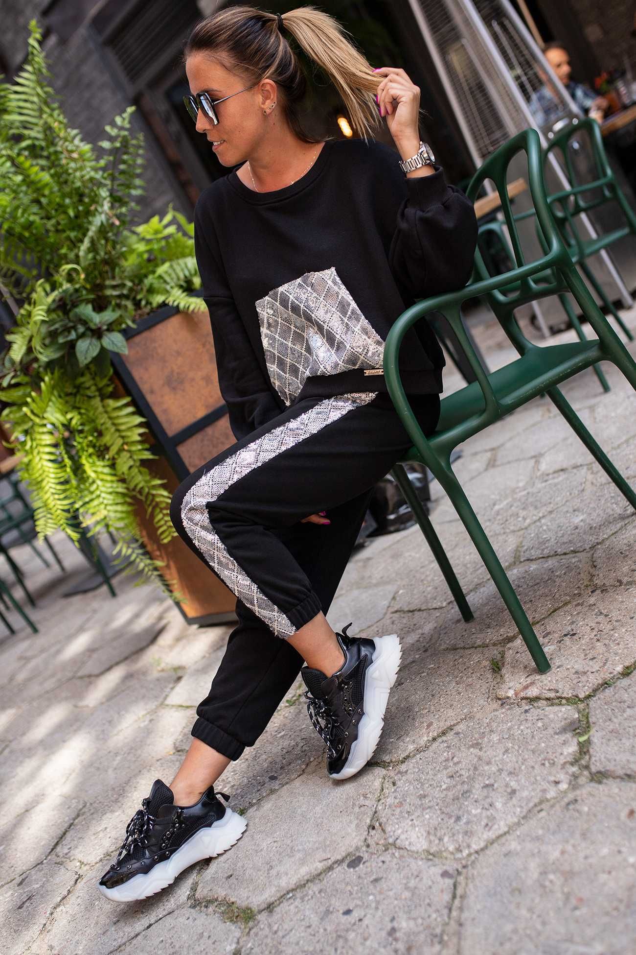 BASTET Nowa bluza z rozcięciem size S