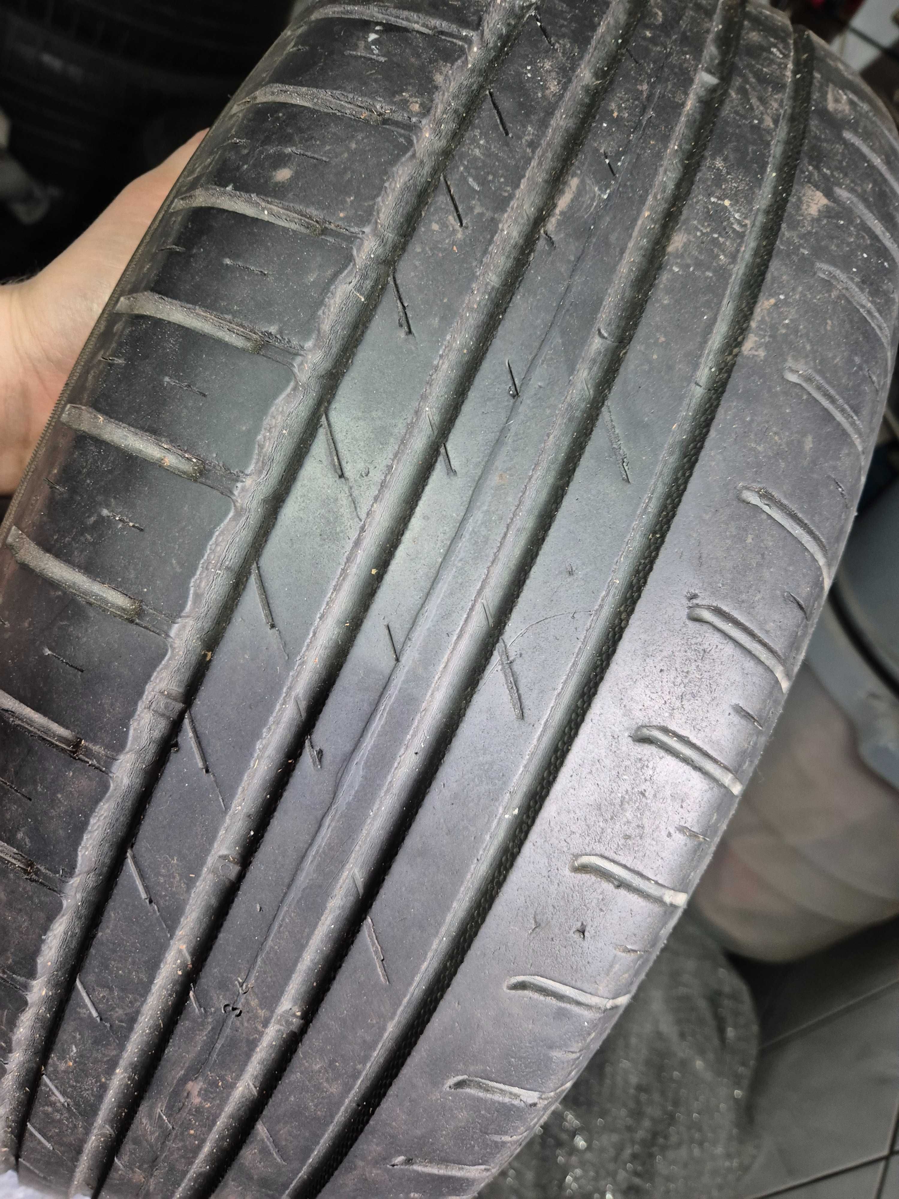 NOKIAN 195/65 R15  DOT (1521)