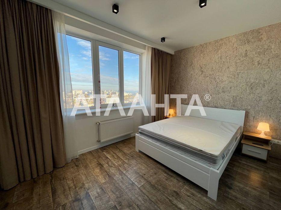 Видовая 3-комн. квартира с шикарным  ремонтом в новом ЖК МАНДАРИН