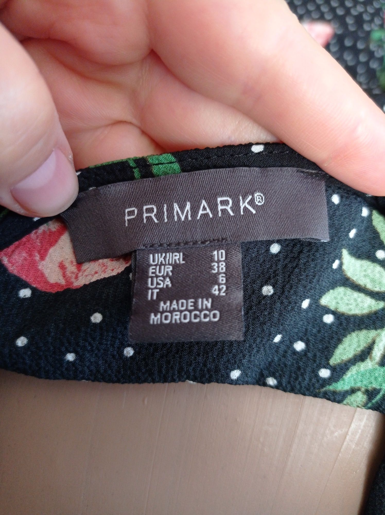 Дуже гарна жіноча блуза Primark, розмір М