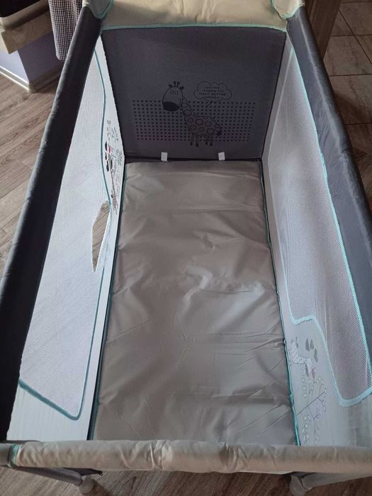 Łóżeczko turystyczne dziecięce składane