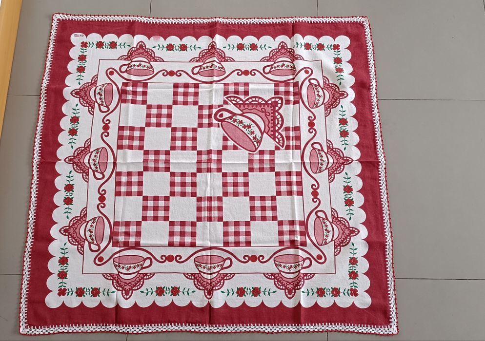 Toalha decorativa cozinha bordada crochê