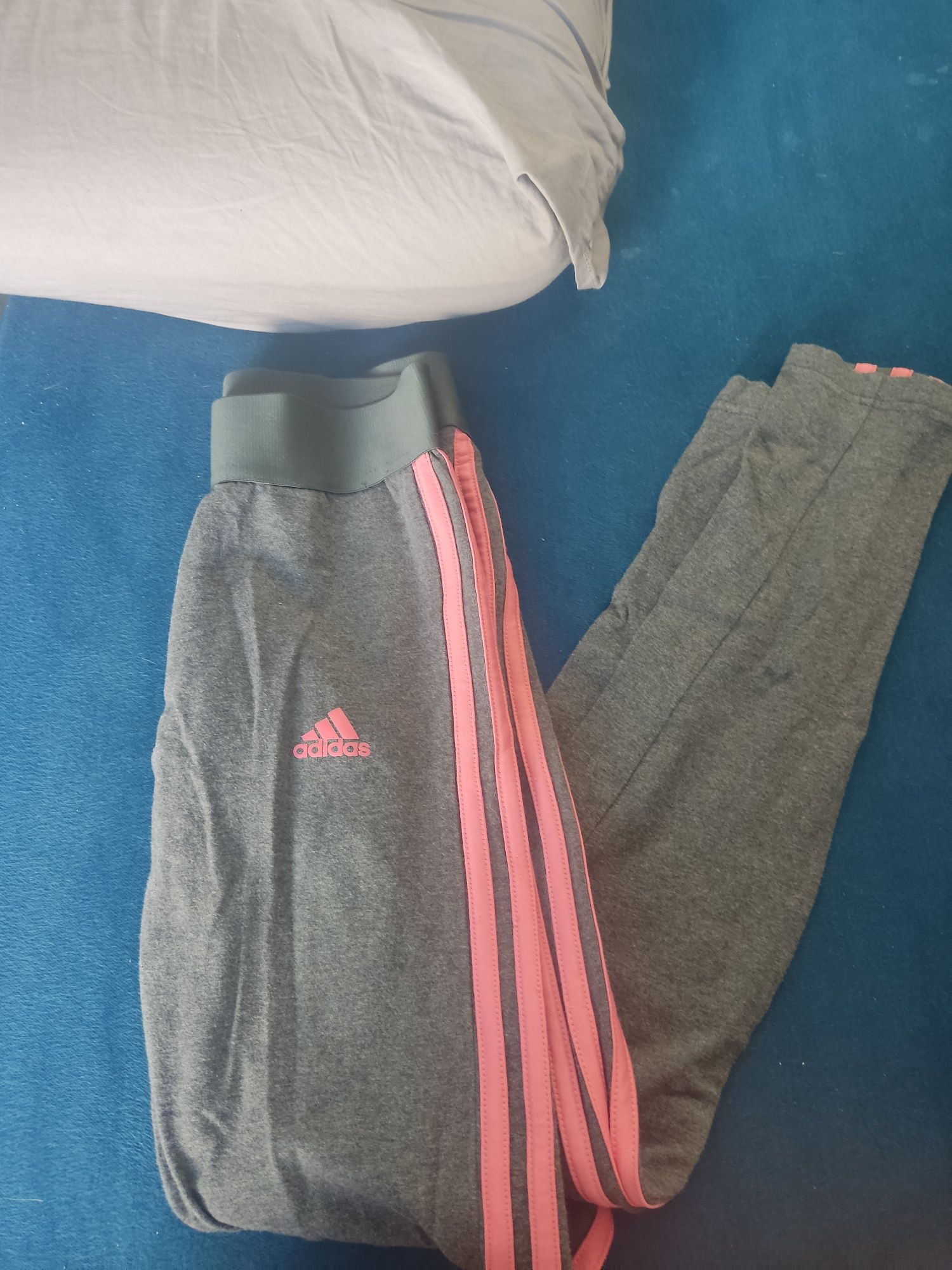 Leginsy adidas xS