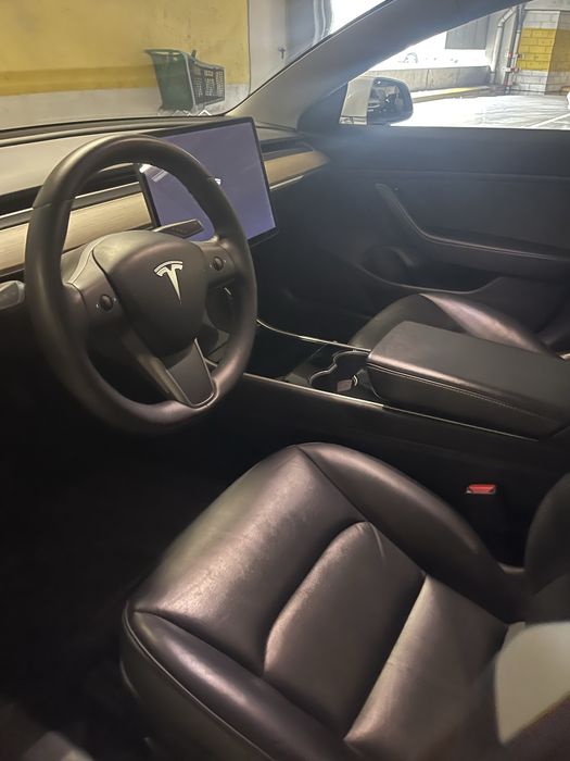 Tesla Model 3 Standard Range Plus RWD