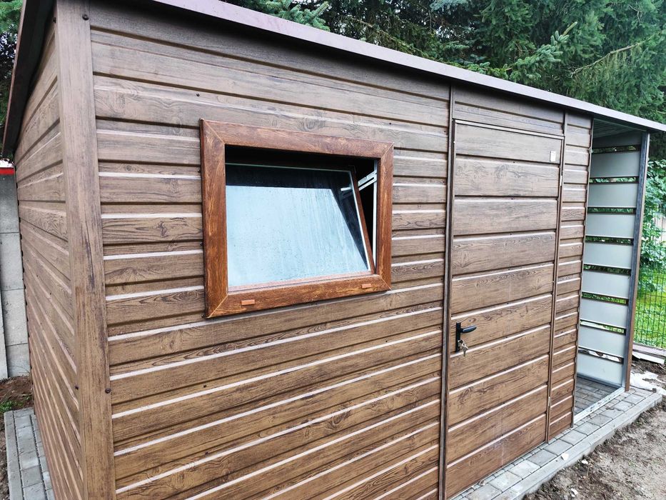 Schowek Narzędziowy + Dodatkowa Wiatka Drwnopodobny