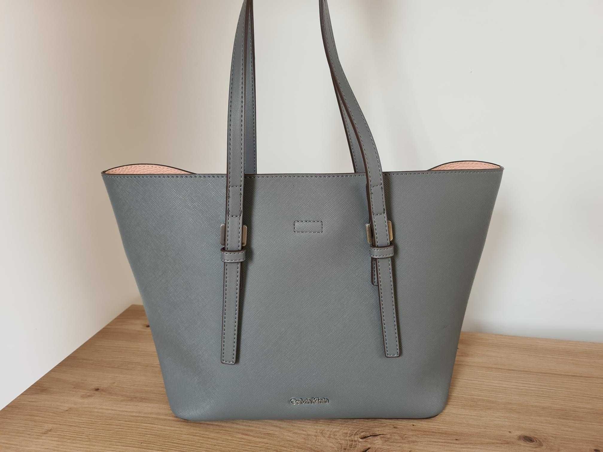 Torebka CALVIN KLEIN Ck Medium Tote Solid Szara